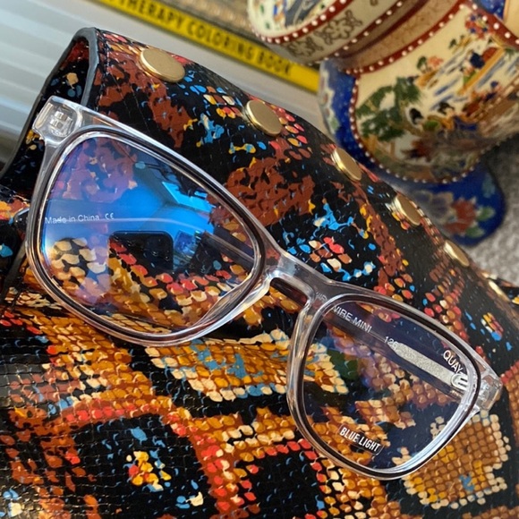 The ultimate blue light Quays! - Picture 5 of 8